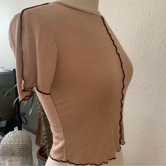 Self Esteem Tan and brown Short sleeve cropped top; lightweight ribbed texture - Picture 6 of 8